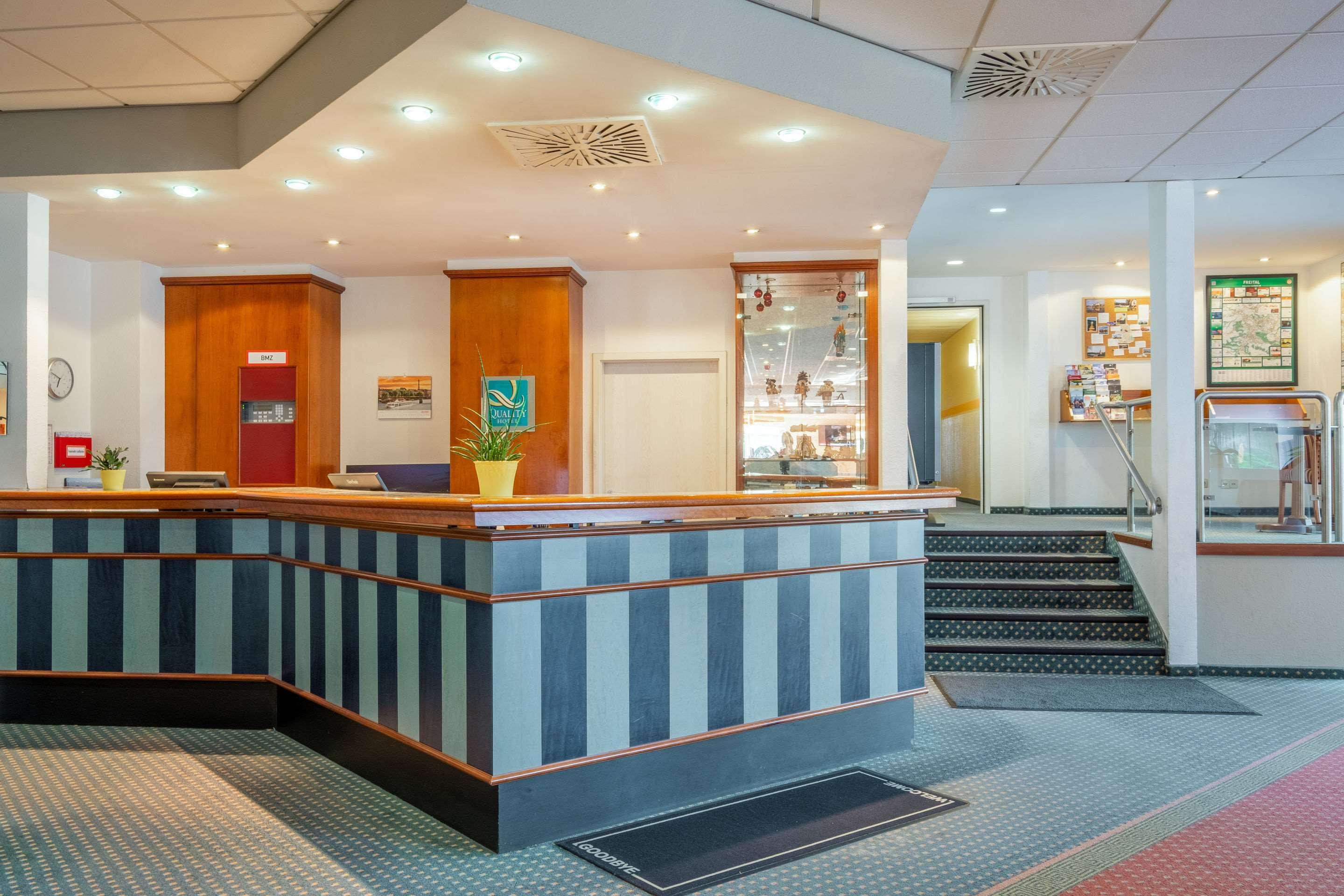 Quick Hotel Dresden West Кессельсдорф Экстерьер фото